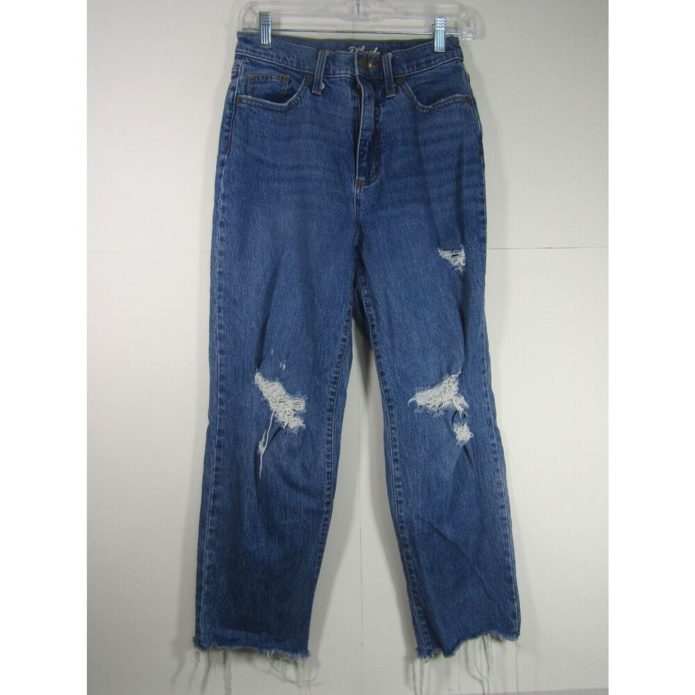 Universal Thread Vintage Recto Straight Distressed Jeans Women 4